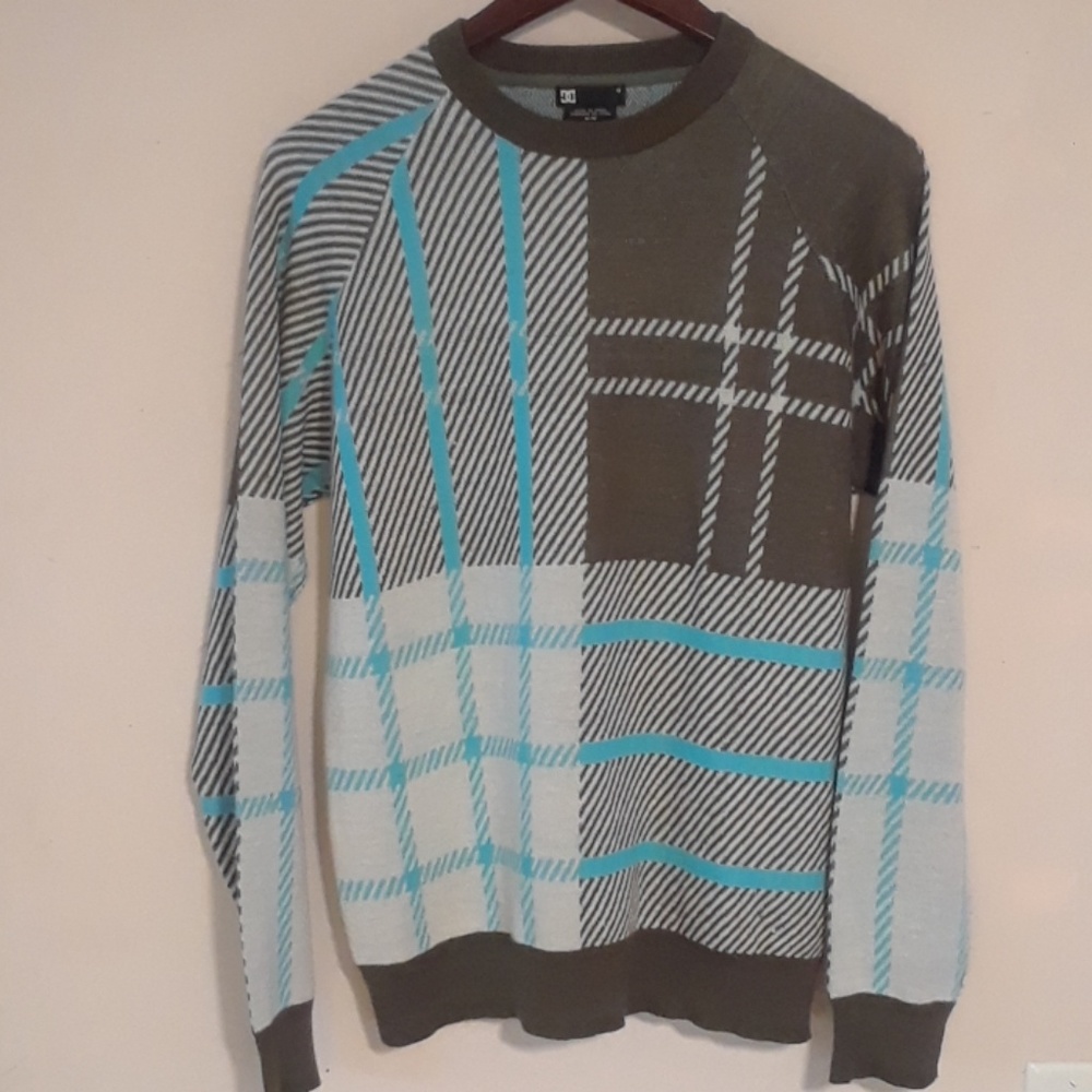 DC Shoes Boy's Sweater medium